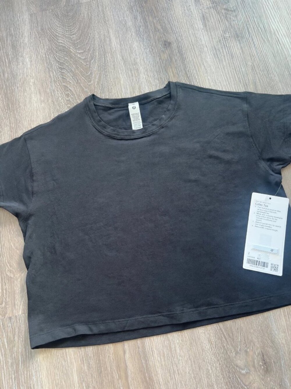 Lululemon Cates Tee Black